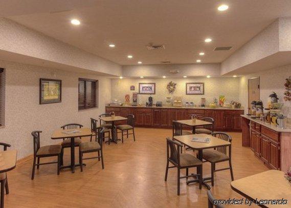 Quality Inn & Suites La Vergne Restaurant photo